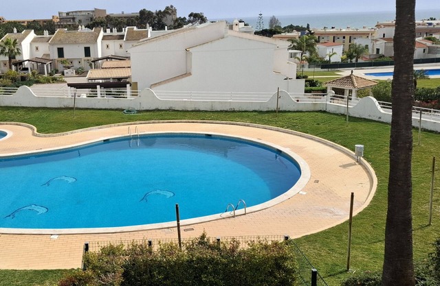 V2 Gathering-terraço,piscina,A/C,BBQ,Wifi a 800m p