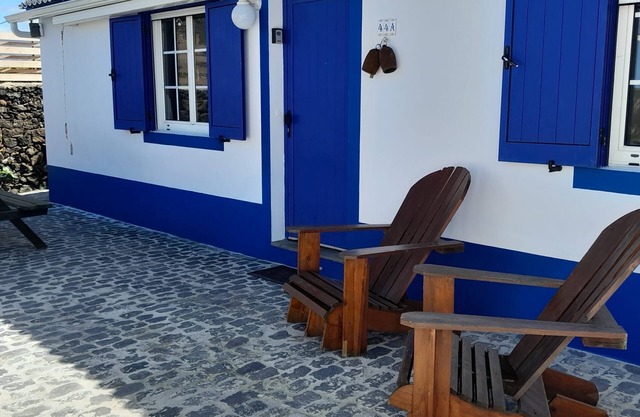 Vacas Felizes Villas - Casa do Badalo Villa com duas aconchegantes casas