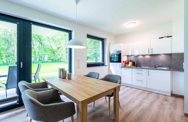 Ferienwohnung mit Terrasse am Krakower See