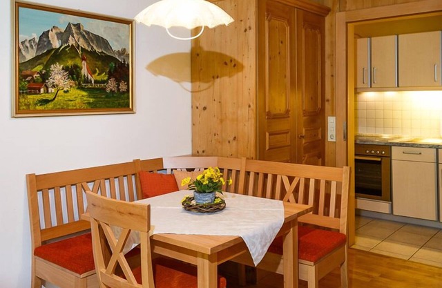 Ferienwohnung 36 qm, Nr. 1, überdachte Terrasse, Küche,1 Wohnschlafzimmer, WLAN