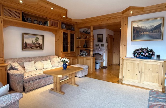 Vacation apartment/apartment for 2 guests with 70m² in Farchant (296754)