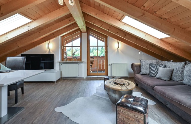 Ferienwohnung "Chalet im Landhaus Schlossblick"