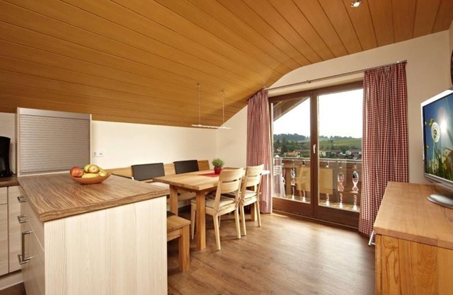 Ferienwohnung Jägerhaus - Gästehaus Alpina
