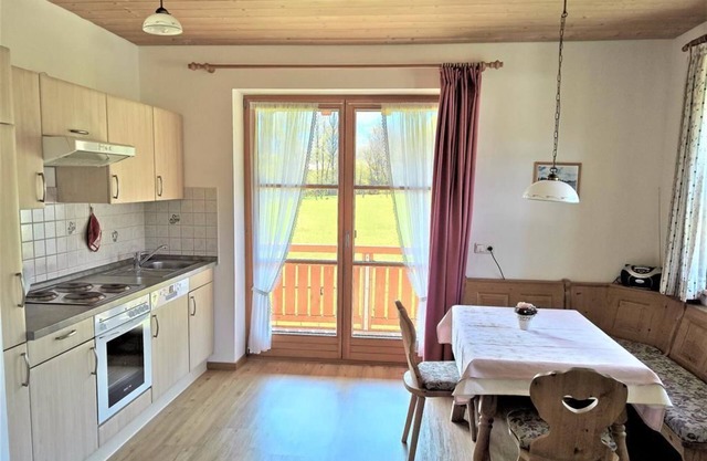 Ferienwohnung Dorfblick - Ferienwohnung Alpenstern