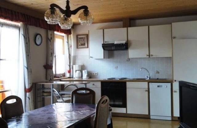 Ferienwohnung Links - Landhaus Ramsauer