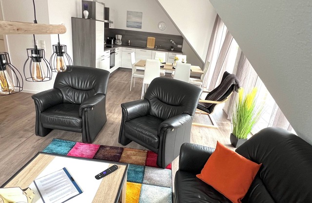 Ferienwohnung " Nautilus" Papenburg Dachterrasse EBK Neubau 74 qm Free Wifi 2 SZ