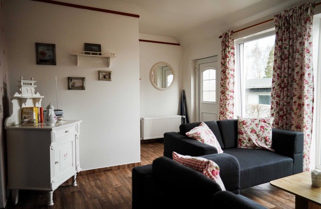 Ferienwohnung Rosenstube - Lindenhof