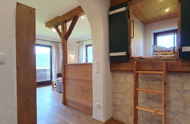 Ferienwohnung Staufen 45 qm, 1 Schlafzimmer, Wohnküche, Balkon
