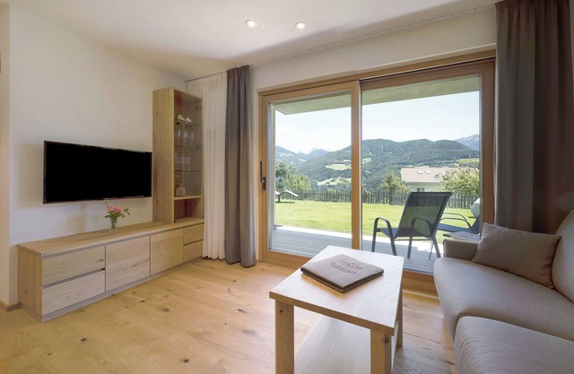 Ferienwohnung "Teutenhofer Kastanie" am Bauernhof mit Blick auf die Berge
