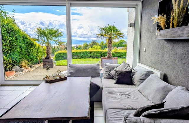 Ferienwohnung Bodenseeblick unter Palmen