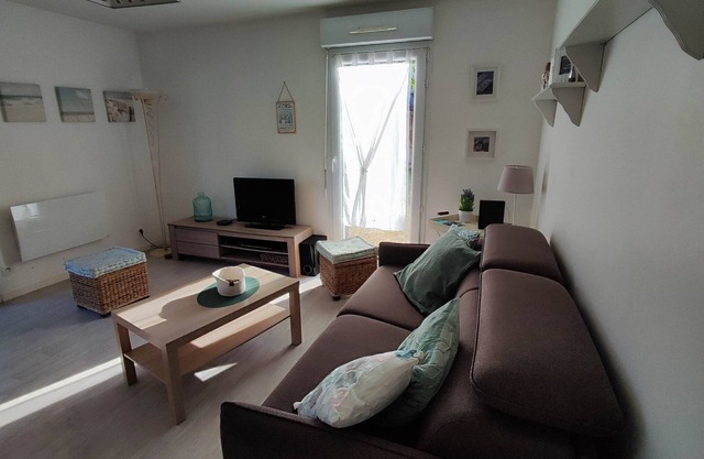 Wohnung im Erdgeschoss in der Nähe von Strand und Geschäfte