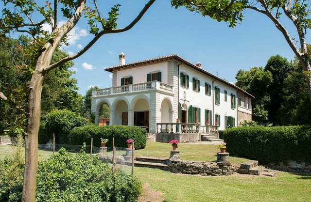 Urlaub Urlaub große Villa, Italien, in der Nähe von Florenz, Toskana, auf dem Land, Swimmingpool, Blick, Wi-Fi Internet, kurzfristig