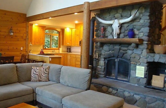 Ferienhaus 07MF Silver Lake Chalet w/Hot Tub! in Maple Falls - 10 Personen, 3 Schlafzimmer