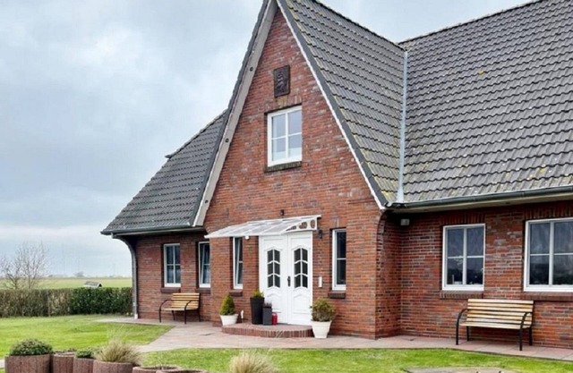 Ferienhaus "Am Koog" - 3 Schlafzimmer, Terrasse, ländlich