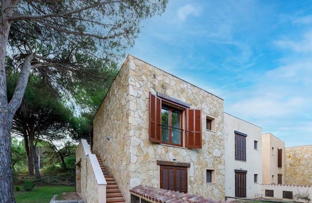 Ferienhaus "Antonella Sul Golf" mit Gemeinschaftspool, privater Terrasse und WLAN