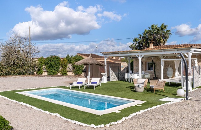 Ferienhaus 'Casa Kay Montuiri' mit Bergblick, Privatem Pool und WLAN
