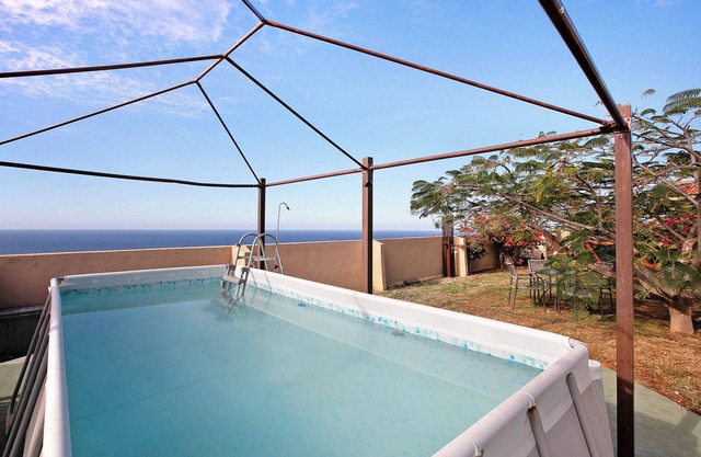 Ferienhaus "Magical Sea Views Pool House" mit Meerblick, Privatem Pool und WLAN