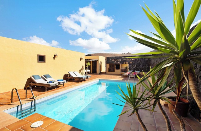 Ferienhaus "Finca Acequia" mit Meerblick, Privatem Pool und WLAN