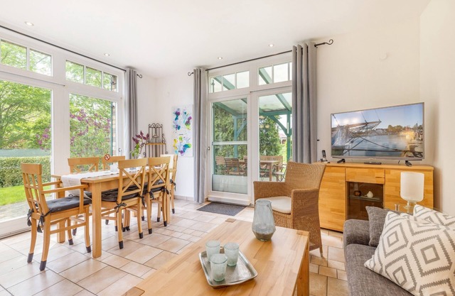 Ferienhaus für 12 Gäste mit 250m² in Garz/Rügen (295097)