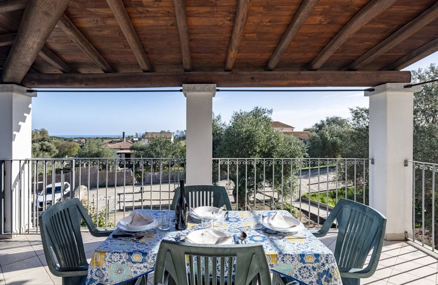 Ferienhaus "Guido Holiday" mit Meerblick, privater Terrasse und WLAN