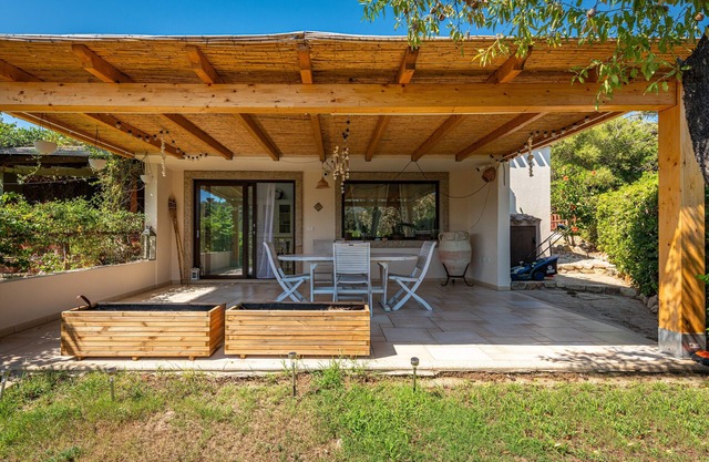 Ferienhaus 'Casa Vacanza Il Bouganville' mit Bergblick, Terrasse und WLAN