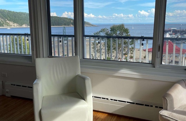 Vacation home in the heart of Tadoussac Bay