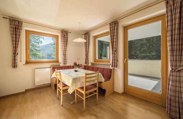 Ferienhaus "Maria Schneeglöcklein" mit Bergblick, Balkon, Garten & Sauna
