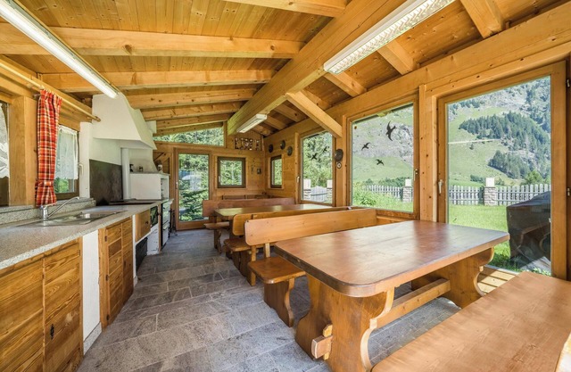 Ferienhaus "Maria Steinröserl" mit Bergblick, Garten, WLAN & Sauna