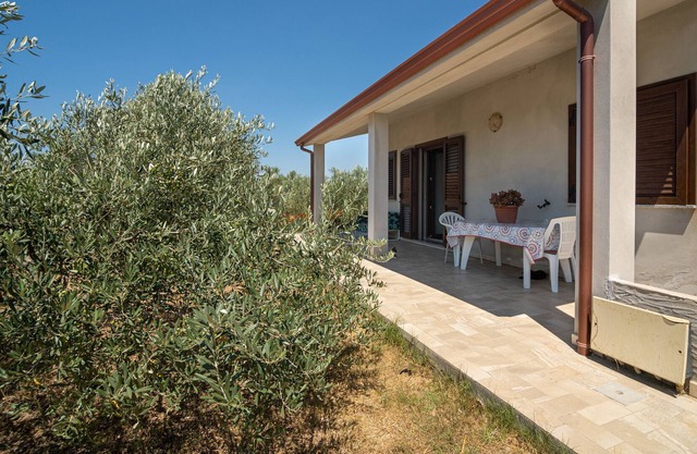 Ferienhaus 'Villa Adriana 4' mit Bergblick, privater Terrasse und WLAN