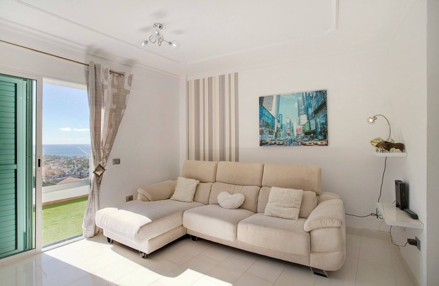 Ferienhaus 'Maravillosas Vistas' mit Meerblick, Terrasse, Balkon und WLAN