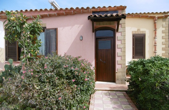 Vacation home near Palermo, family-friendly, quiet, Wi-Fi, 2 - 6 pe