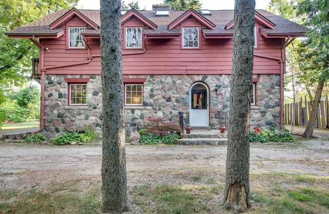 Ferienhaus mit ländlicher Umgebung in Ann Arbor