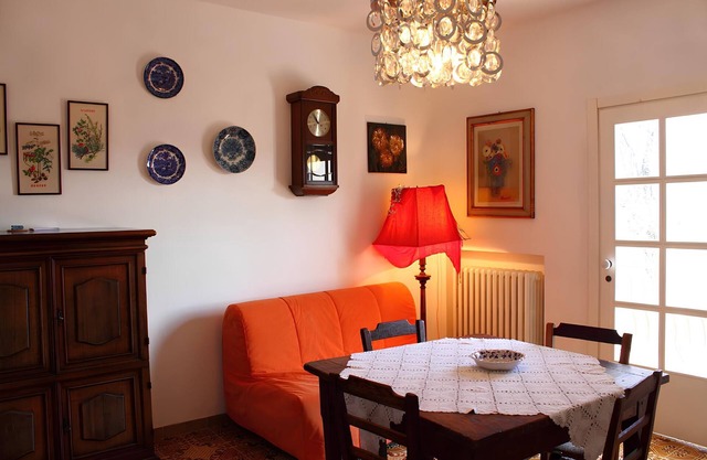 Ferienhaus "Re Piano I Fiori" mit Balkon, Gemeinschaftspool und WLAN