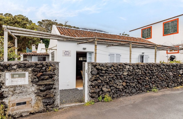 Ferienhaus "Retiro Dos Cabritos" mit Meerblick und privater Terrasse