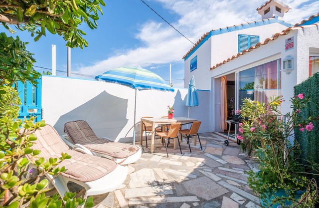 Ferienhaus "Vistamar 1" in Meeresnähe mit Privater Offener Terrasse und WLAN
