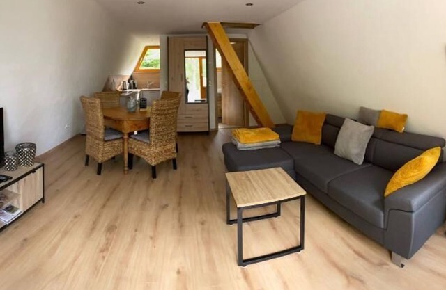 Ferienhaus mit 2 Schlafzimmern und Terrasse