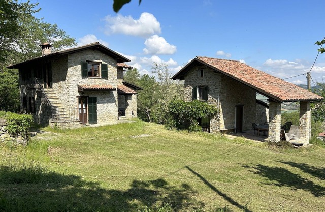 Vacation home with breathtaking views, large garden and pet friendly.