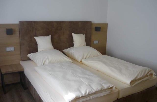 Feriendomizil mit Doppelbett und Schlafcouch, Terrasse