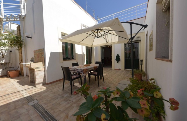 Ferienhaus mit Privatpool, Floridia