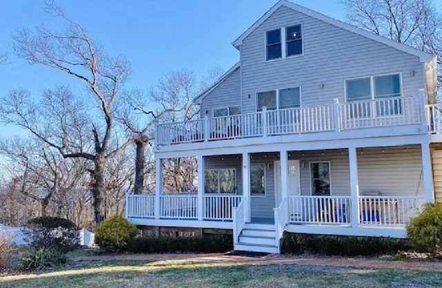 Vacation home with private beach access