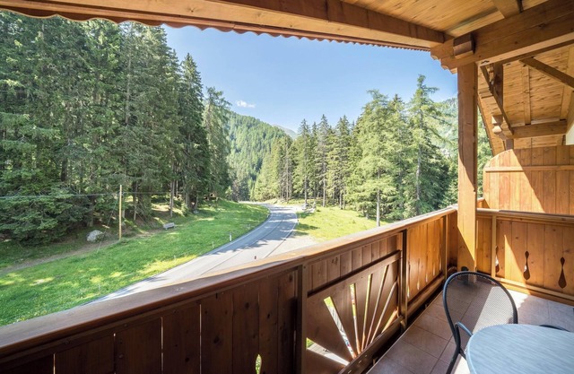 Ferienhaus "Maria Edelweiss" mit Bergblick, Balkon, Terrasse & Sauna