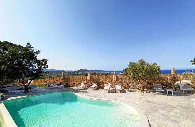 Vacation house with pool