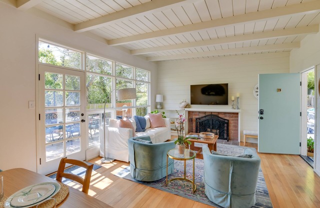 Vacation Rental Home ~ 1 Mi to Carmel Beach!
