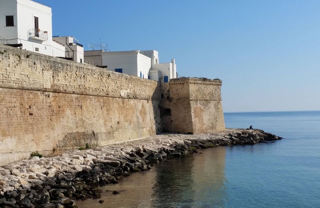 Ferienwohnung in Monopoli / Ferienhaus in der Nähe von wunderschönen Strand Portavecchia.