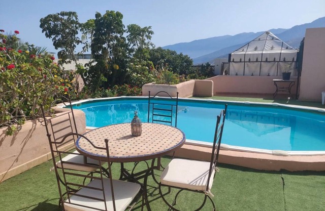 Ferienvilla 'Kalfajar' mit privatem Pool, privater Terrasse und Wi-Fi