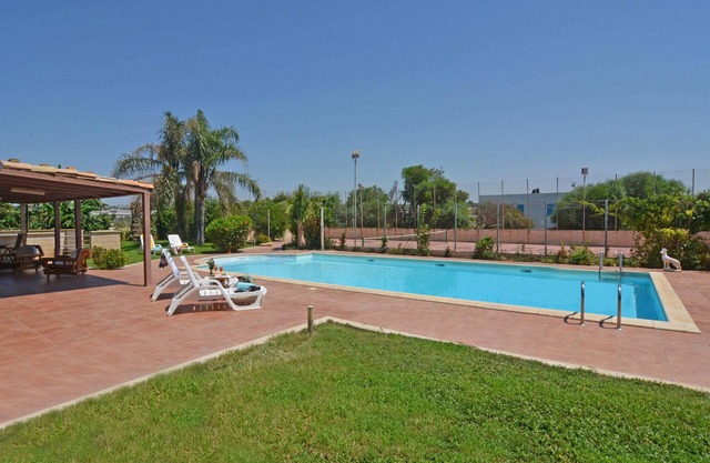 Vacation villa with pool
