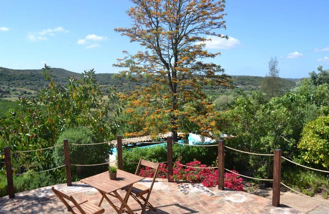 Vale Fuzeiros Nature Guest House