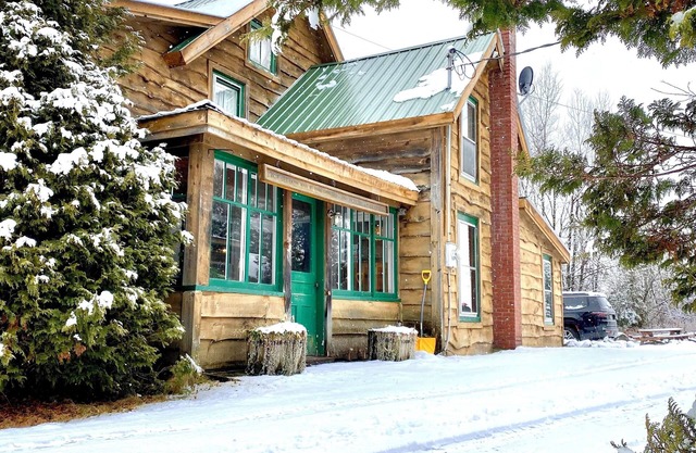 Van Hoevenberg Lodge