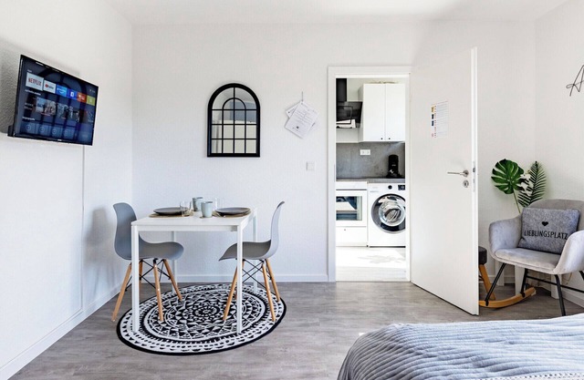 # VAZ Apartments E01 | Küche | Free WiFi | Netflix