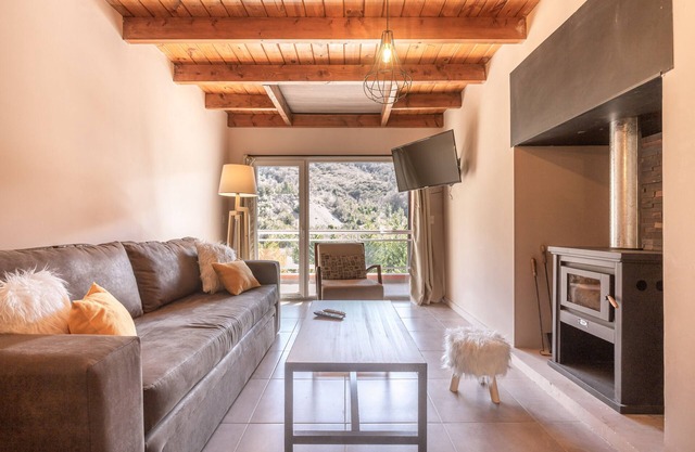 VC2 - LUXURY 2 BEDROOM APARTMENT CERRO CATEDRAL